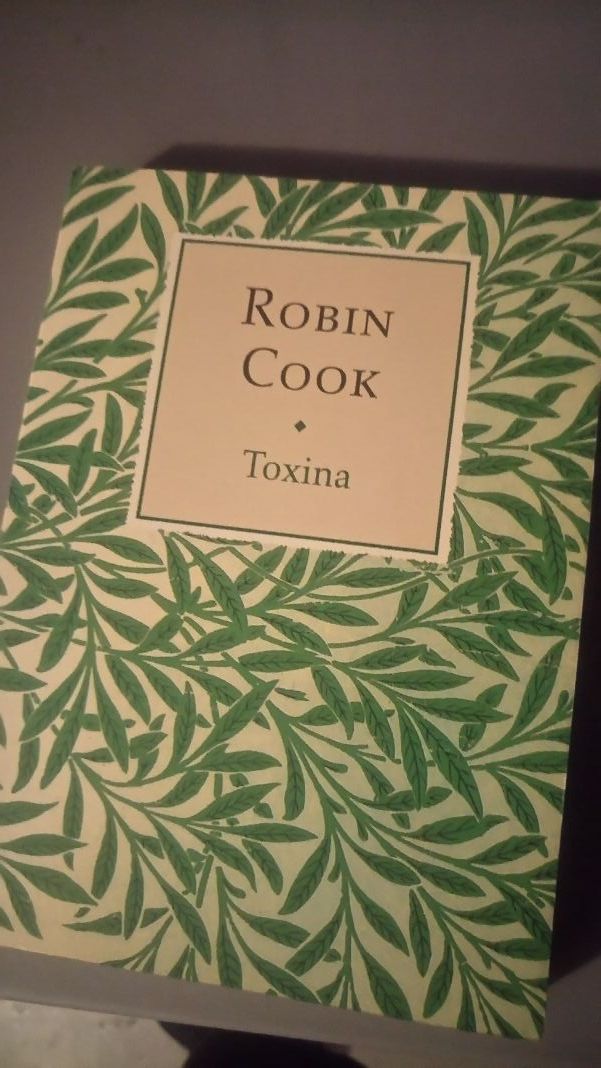 Libro Toxina, de Robin Cook.