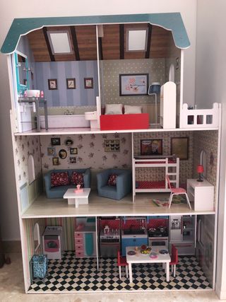 casa de muñecas de carton grande