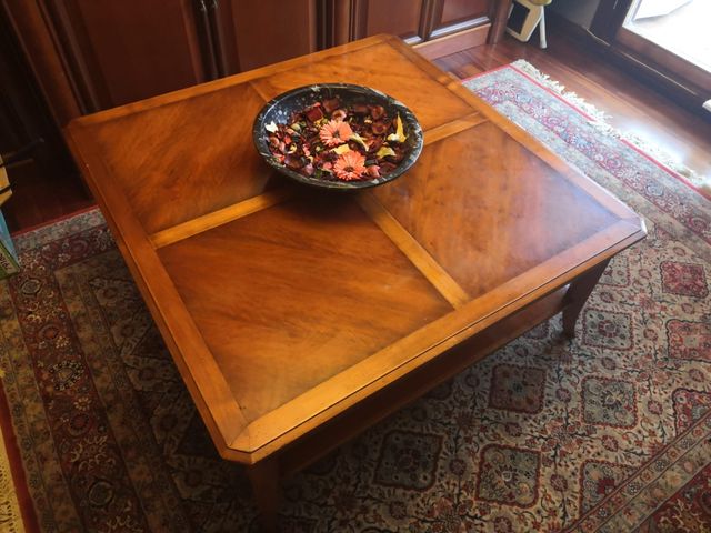 Mesa centro de salón, madera de cerezo de segunda mano por 570 € en