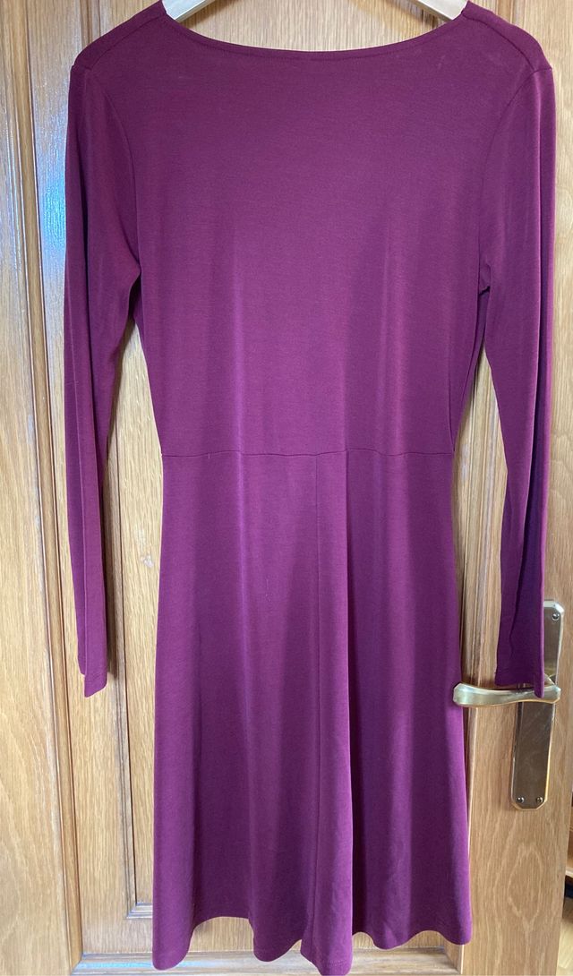 Vestido largo color burdeos