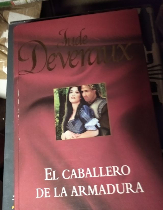 el caballero de la armadura novela