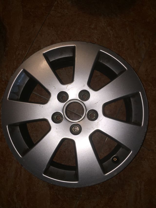 AUDI A3 ,MUCHOS REPUESTOS