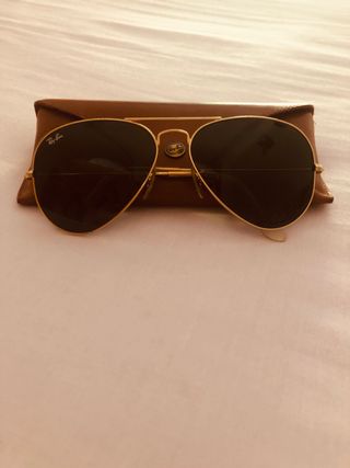 Gafas Ray Ban de sol de segunda mano en Alcalá de Henares en Gafas Ray Ban de segunda mano por 25 € en Alcalá de Henares