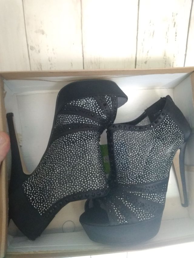 scarpe con tacco a spillo e plateau