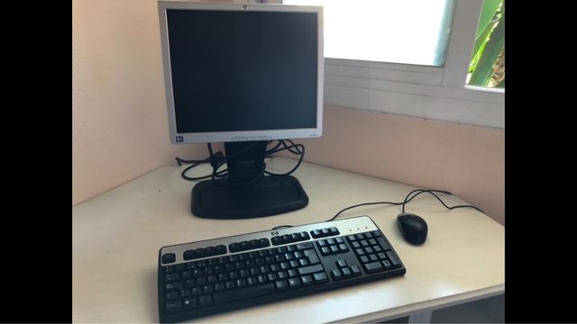 Monitor HP 1740