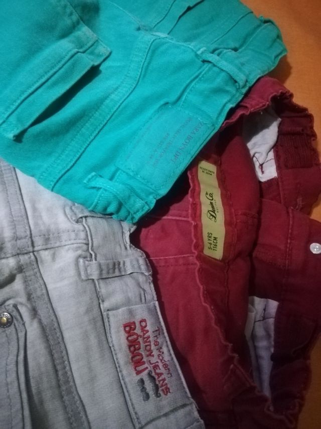 pantalones baqueros niño (talla 4,5,6 años)