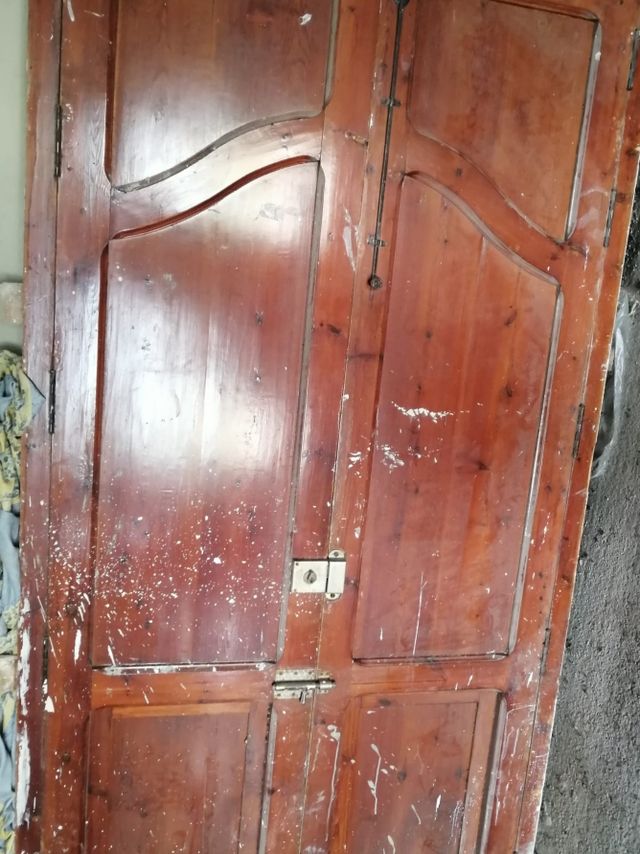 Puerta de madera para finca o casa de campo de segunda mano por 120