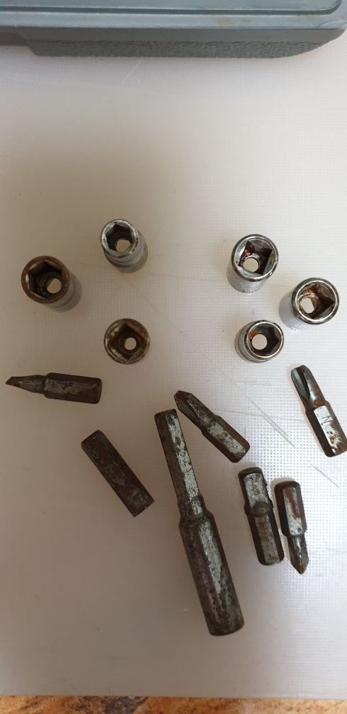 Destornillador multipuntas