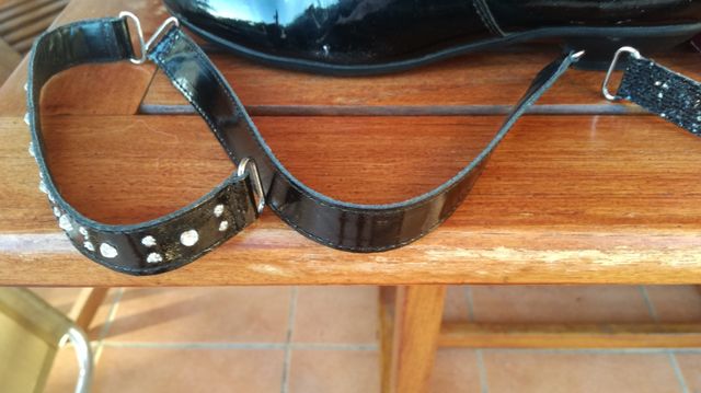 botas de charol marca LELLI KELLY número 37