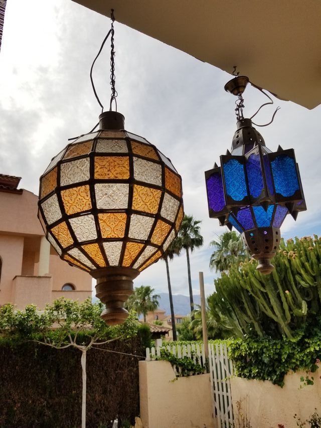 Lampara Redonda Blanco-Naranja Estilo Arabe