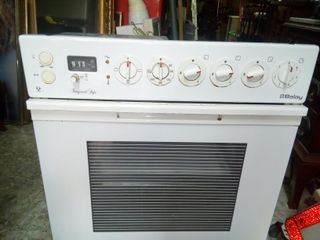 Horno BALAY mas d 500 articulos ver perfi de segunda mano por 50 EUR en  Jaén en WALLAPOP