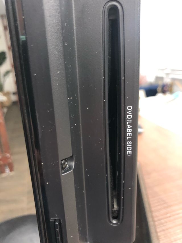 TV Y MONITOR OKI CON DVD INTEGRADO 22''