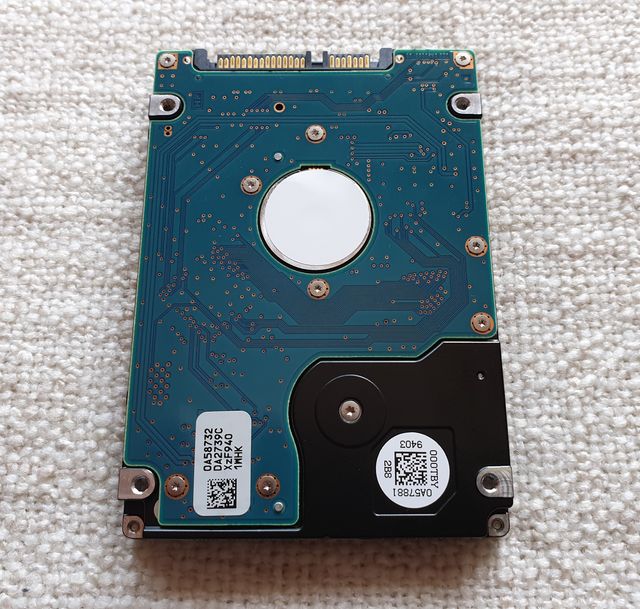 Disco Duro HDD 2,5 Hitachi 250GB SATA Portátil PS4