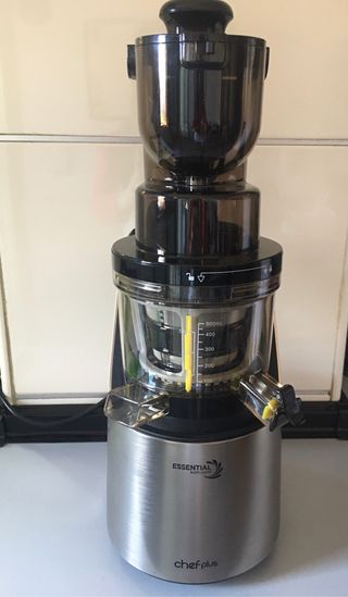 Chef Plus Essential Extractor de Zumos de segunda mano por 200 EUR en  Granada en WALLAPOP