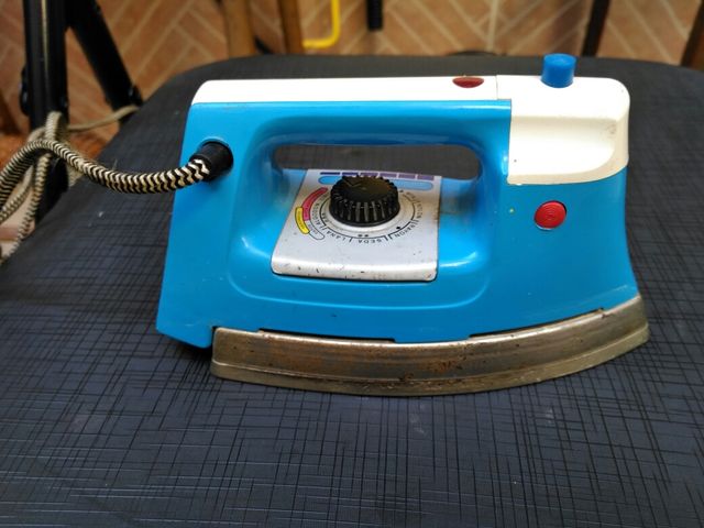 FERRO GIOCATTOLO ELETTRICO