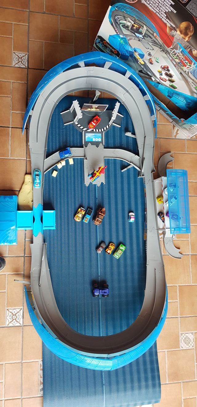 Pista de Rayo Mac Queen