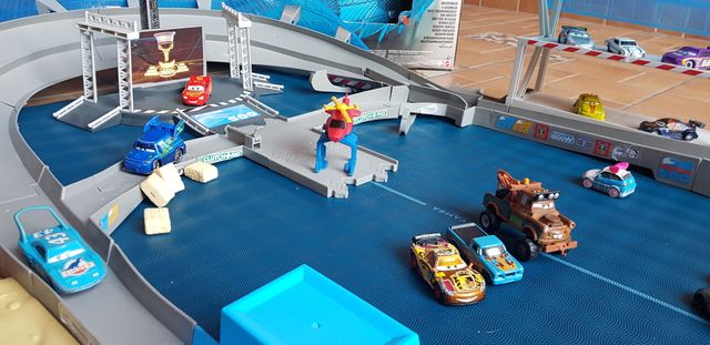 Pista de Rayo Mac Queen