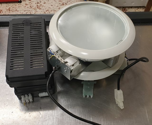 Downlight Insertable en Falso Techo  2 unid