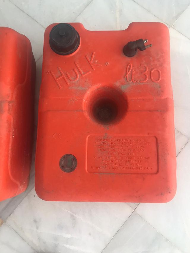 Depósito combustible barco de segunda mano por 30 € en Granada en WALLAPOP Depósito combustible barco de segunda mano por 30 € en Granada en WALLAPOP