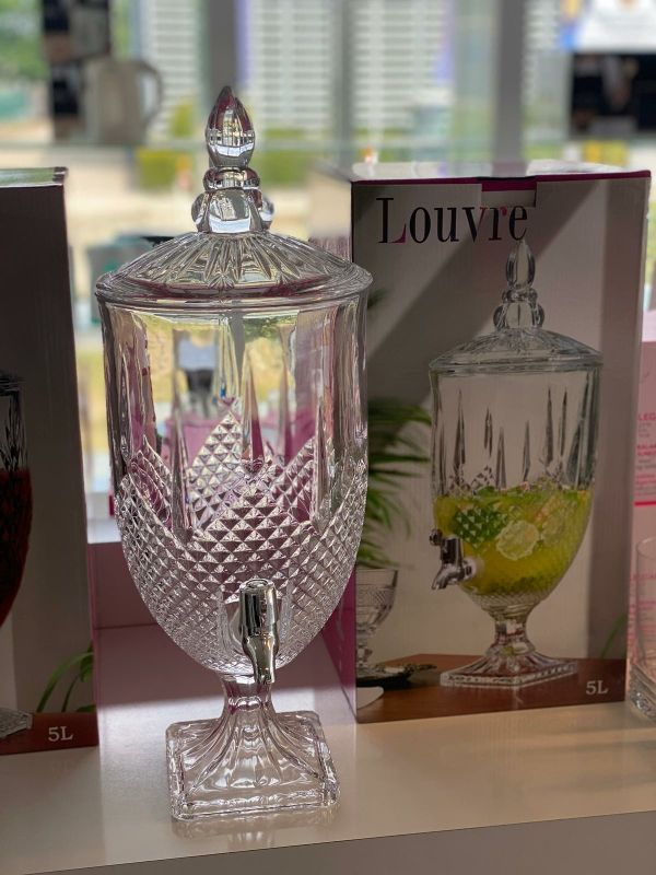 Jarra dispensadora de agua