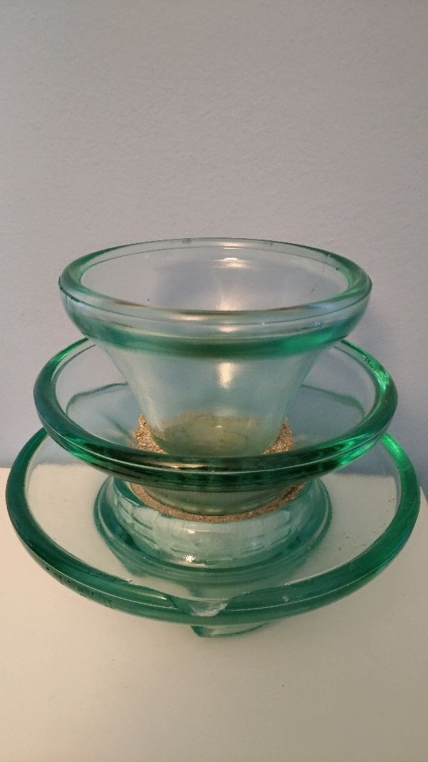 Jícara, aislante eléctrico. Industrial, vintage.