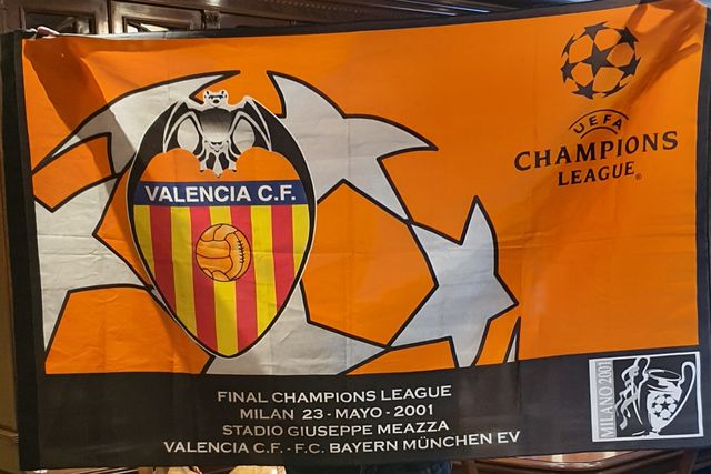 Campione finale Valencia CF Milano 2001 Bandiera