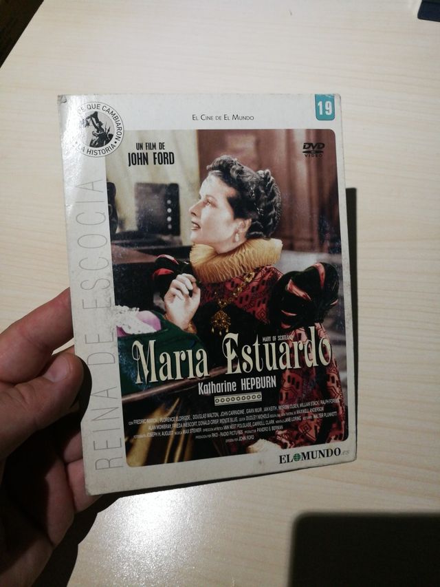 DVD María Estuardo de Katharine Hepburn