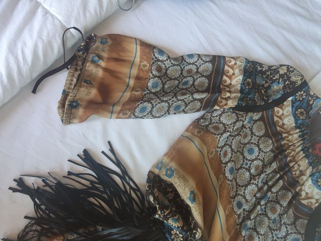 Precioso vestido .No arruga.Impresionante tejido