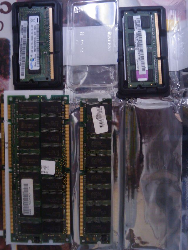 Módulos de memoria RAM DDR3,DDR2, DDR, SDRAM y EDO