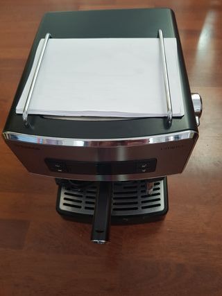 Cafetera Saeco Estrosa modelo HD8525\\/01 de segunda mano por 120 EUR en  Molina de Segura en WALLAPOP