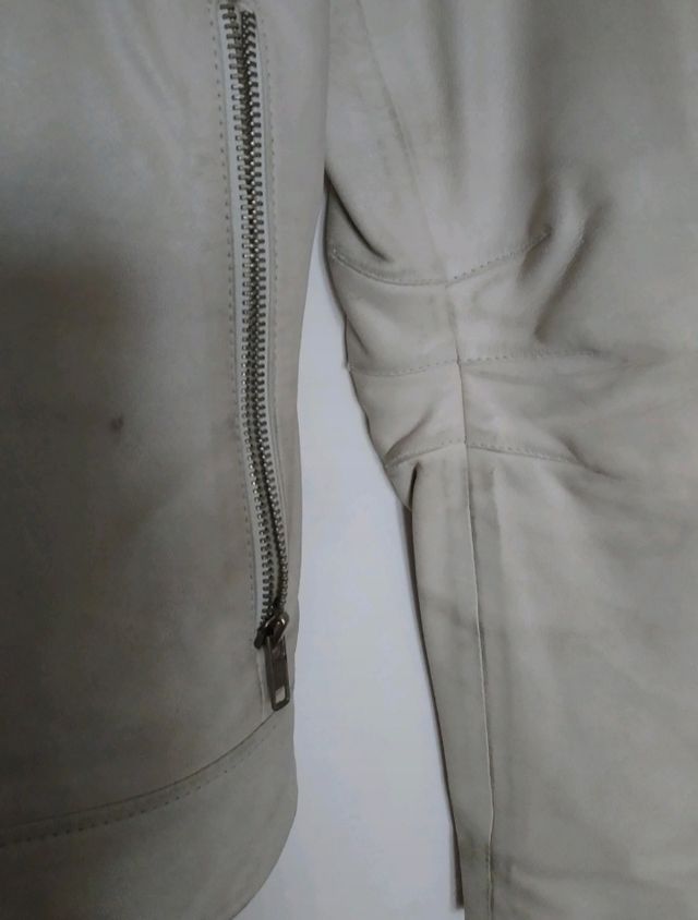 CAZADORA PIEL GENUINA BLANCA ZARA