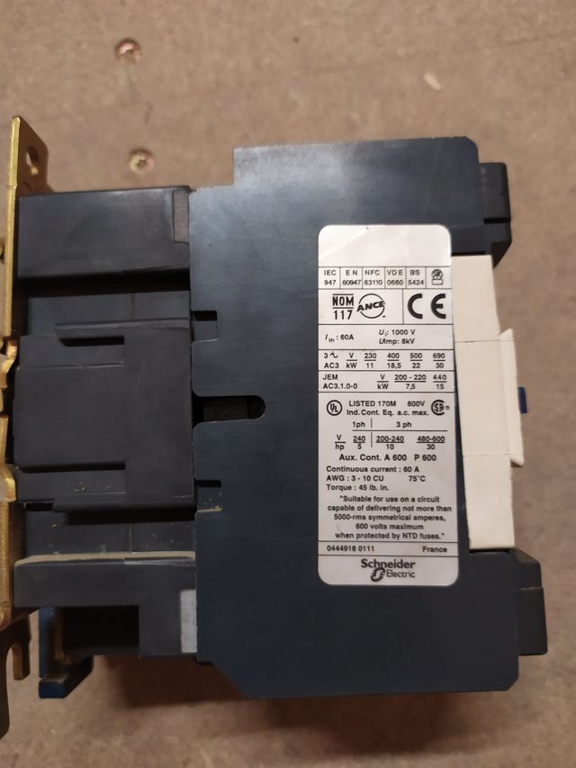 CONTACTOR USADO 3P 40A