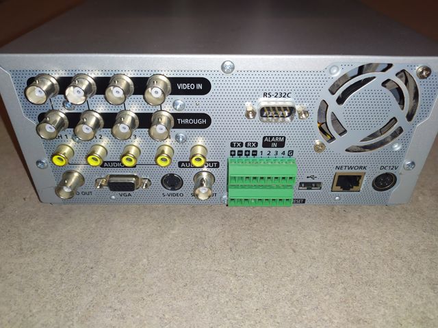 GRABADOR DE VIDEO USADO + 2 CAMARAS