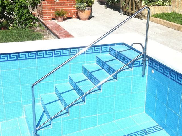 Barandilla Piscina Acero Inoxidable De Segunda Mano Por 1 En Jamilena En Wallapop