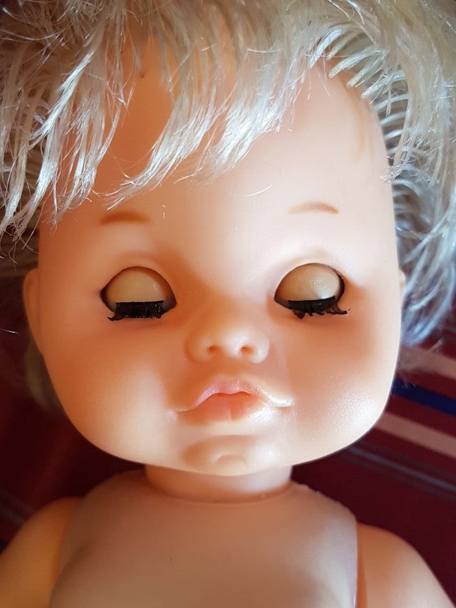 muñeco antiguo sin marca