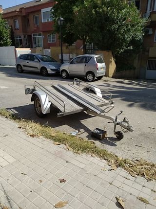 Remolques segunda mano en Molino de La Hoz | WALLAPOP Molinillo de segunda mano en Móstoles en WALLAPOP