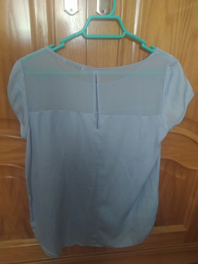 Camisa azul clarita