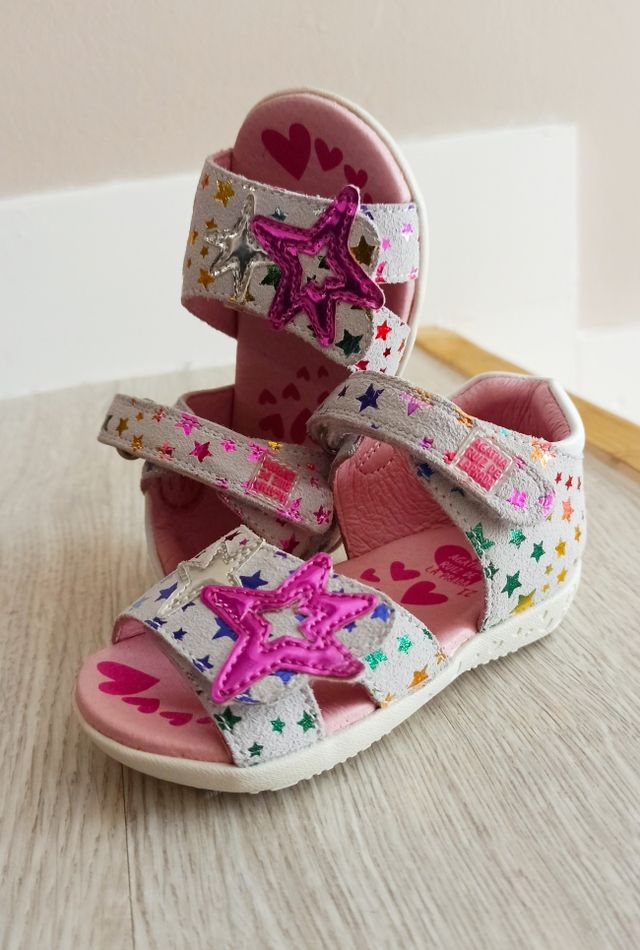 Sandalia niña Agatha Ruiz de la Prada. Talla 21.
