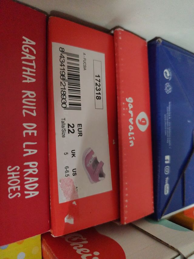 Mercedita niña Garvalín Talla 22. Stock Tienda.