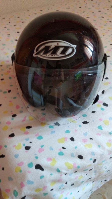 Casco  moto MT Helmet