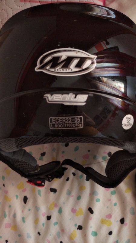 Casco  moto MT Helmet