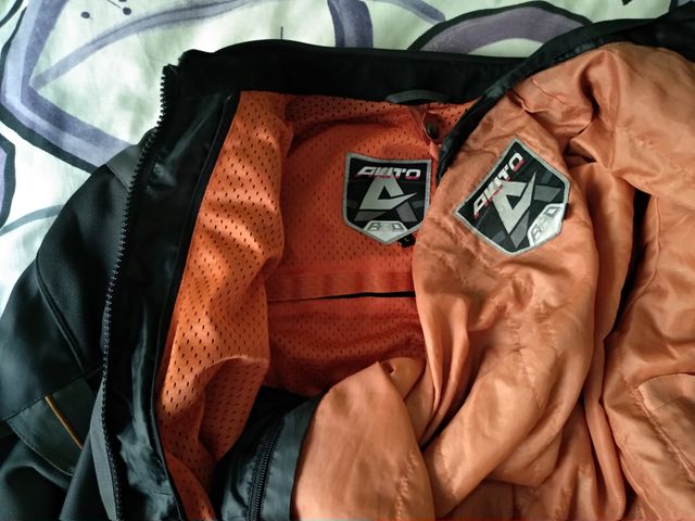 chaqueta moto