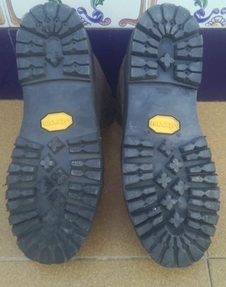 الخمور فعل هؤلاء tuckland botas goretex - sharethespotlight.org