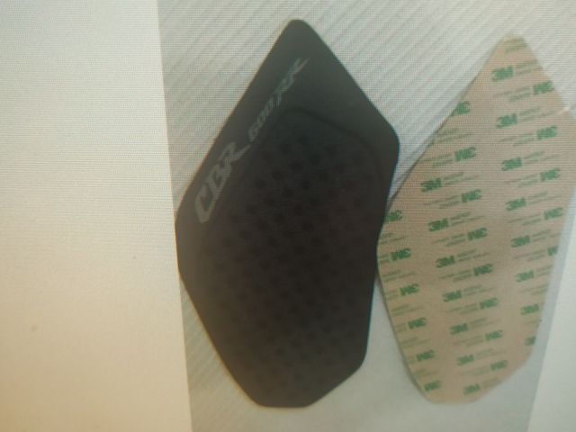 PROTECIONES DE DEPOSITO DE HONDA CBR600R