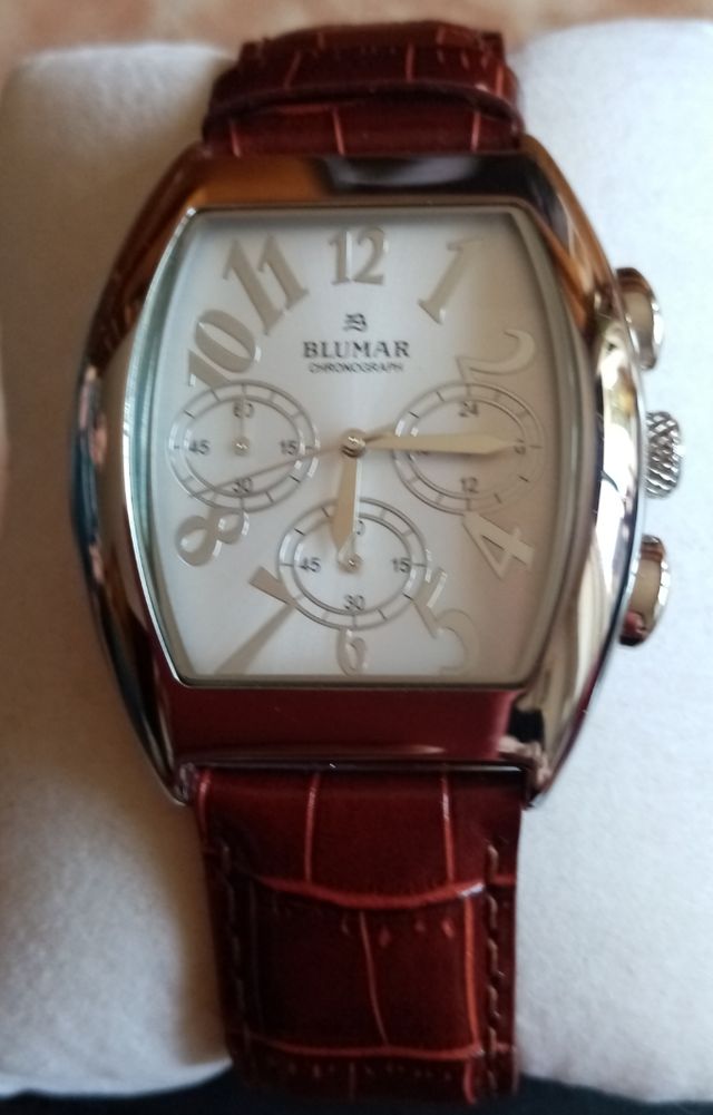 Precioso Reloj BLUMAR Cronógrafo