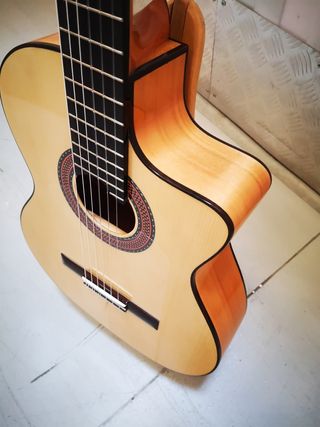 Guitarra Camps CE500S Guitarra Flamenca electrificada a la venta