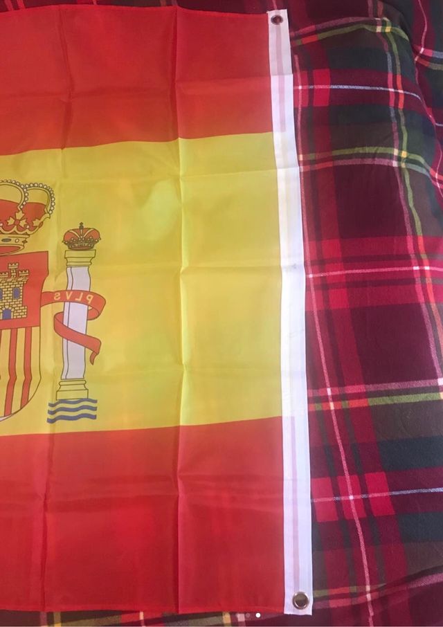 BANDERA DE ESPAÑA NUEVA A ESTRENAR