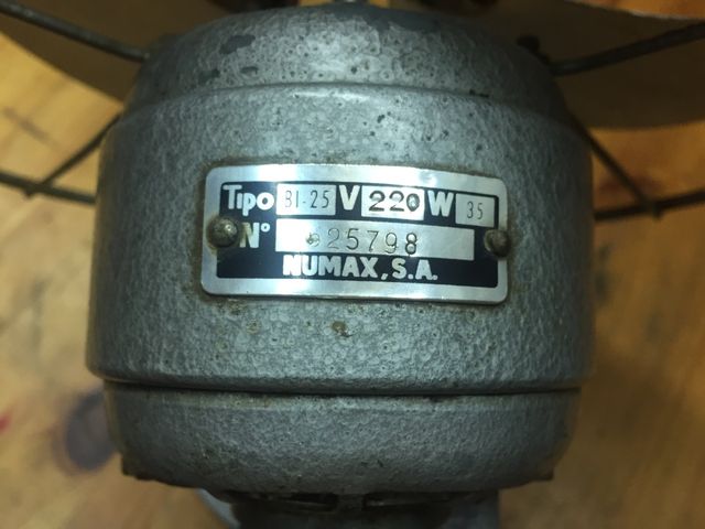 Ventilador antiguo NUMAX 220w modelo BI-25