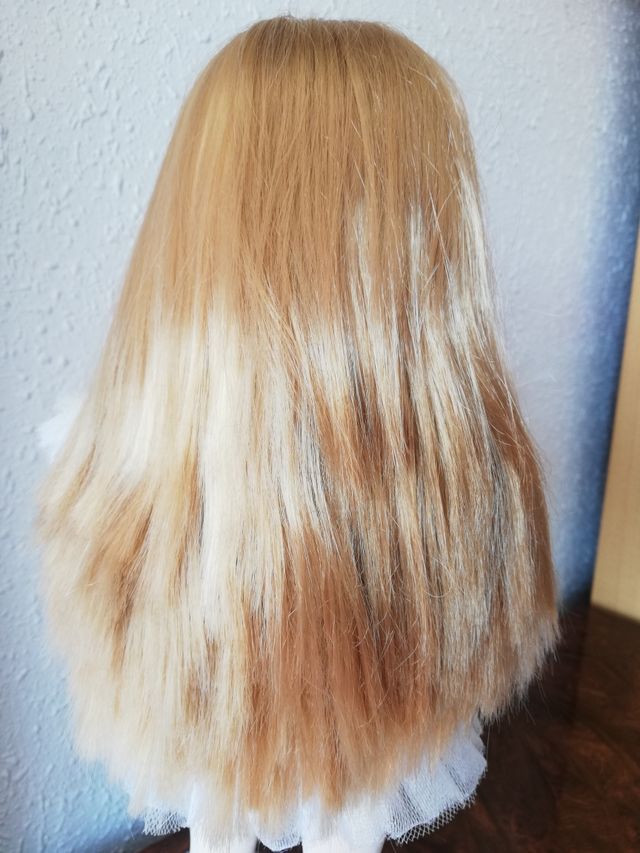 Nancy brillos en la nieve