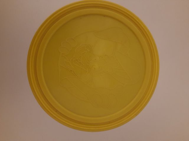 Bote Nesquik año 2000